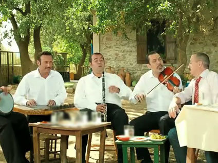 Eyvah Eyvah 3'ün ilk şarkısı!